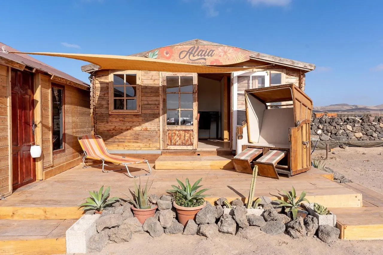 Alaia Tiny House Between Volcanoes And Beach Breaks Albergue Cotillo España